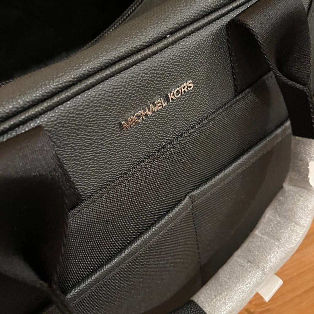 Michael Kors 24 hour duffle weekender bag, Black - Picture 7 of 16